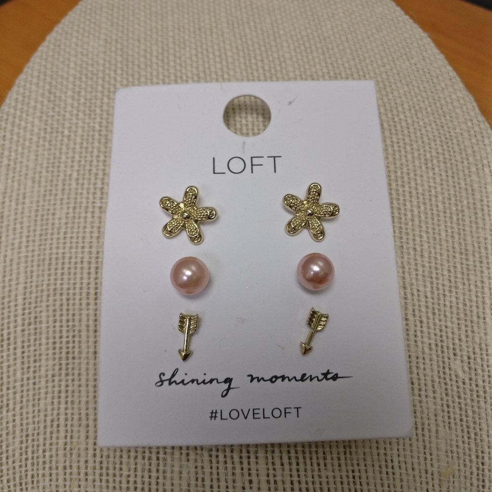 🆕LOFT set of earrings